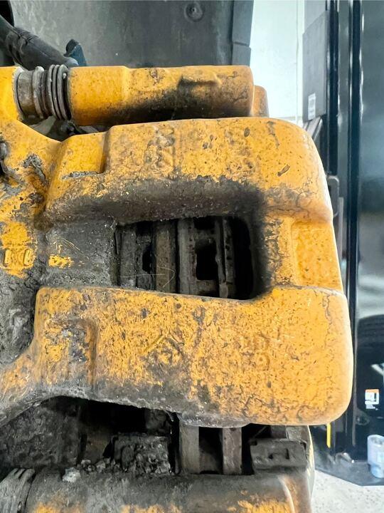Rivian R1T R1S Brake Pad Replacement Cost ? img_7430_720