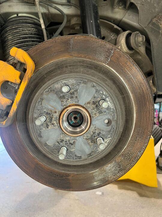 Rivian R1T R1S Brake Pad Replacement Cost ? img_7432_720