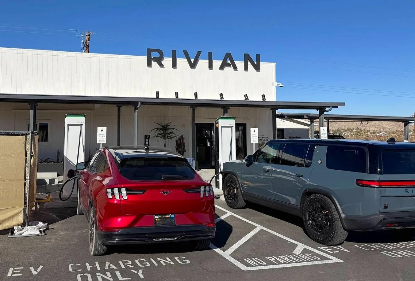Rivian R1T R1S Thank you Rivian Joshua Tree Charging Outpost, from a wildfire evacuee (Mach-E owner) IMG_5960