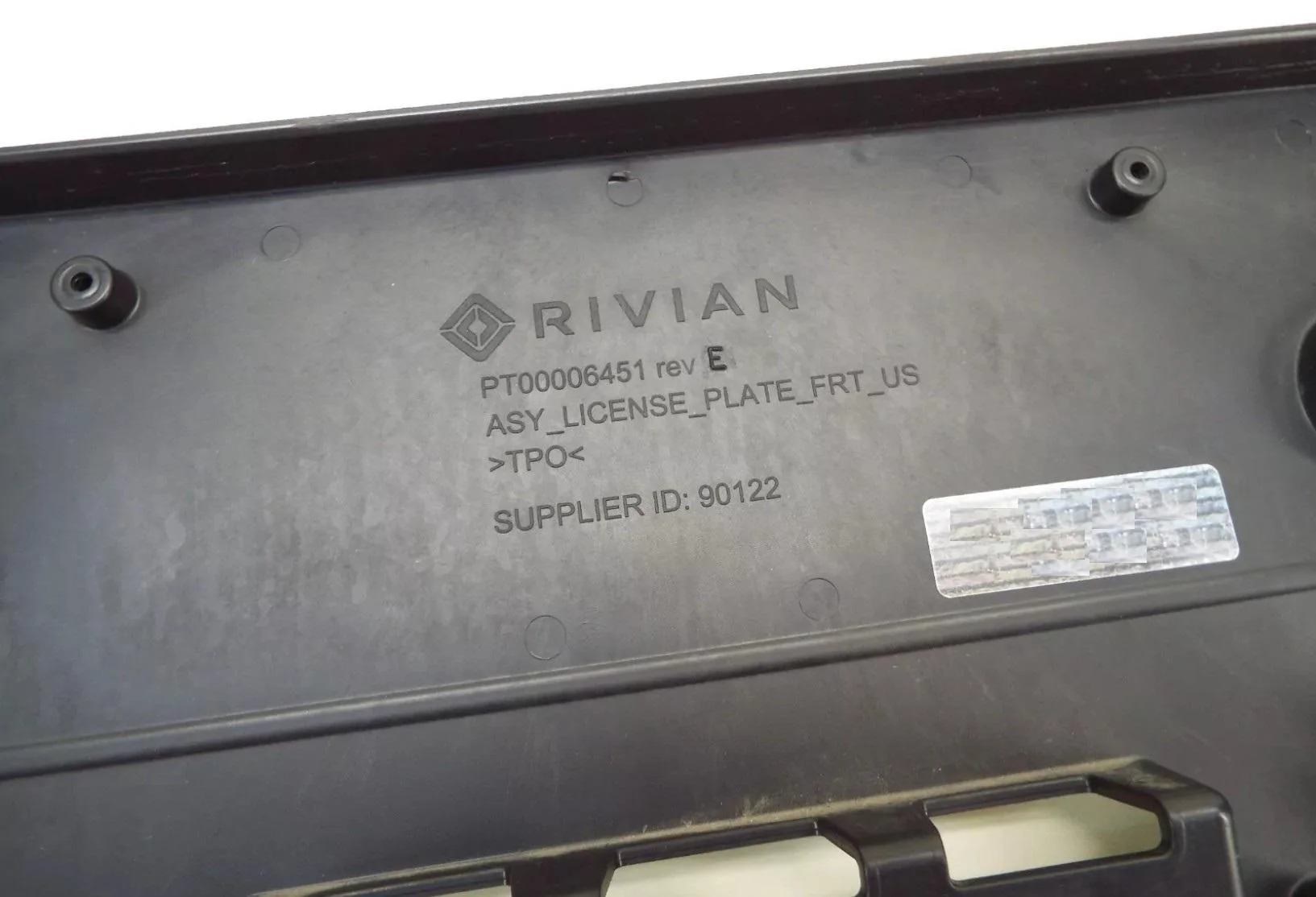 Rivian R1T R1S Rivian Part Numbers - A Crowdsourced Parts Catalog PT00006451 rev. E - back - 3 - detail