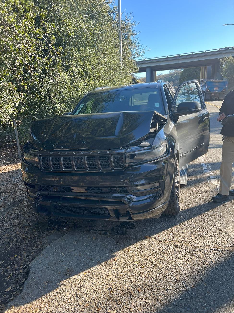 Rivian R1T R1S Rear ended by a Jeep Wagoneer IMG_4795
