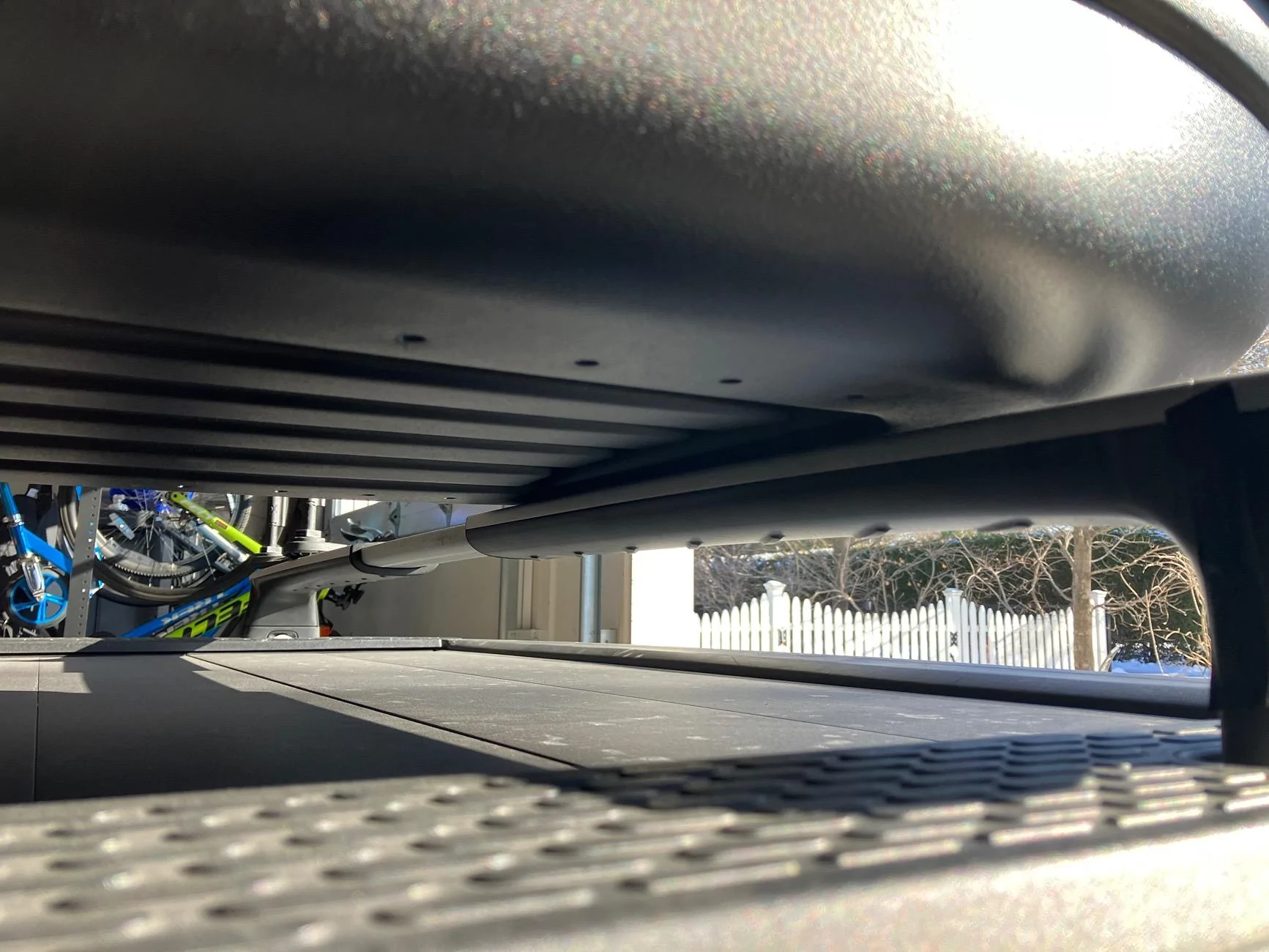Rivian R1T R1S Cargo box that fits the bed length: Thule Sidekick IMG_1032