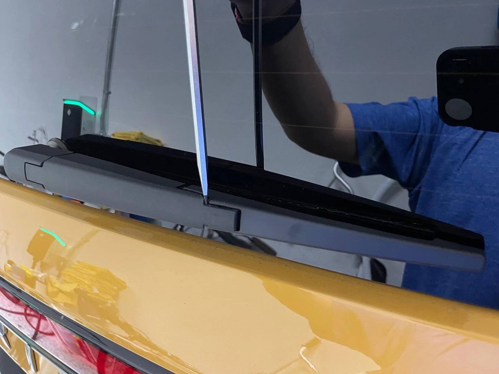 Rivian R1T R1S Rear Wiper Blade Service IMG_0388