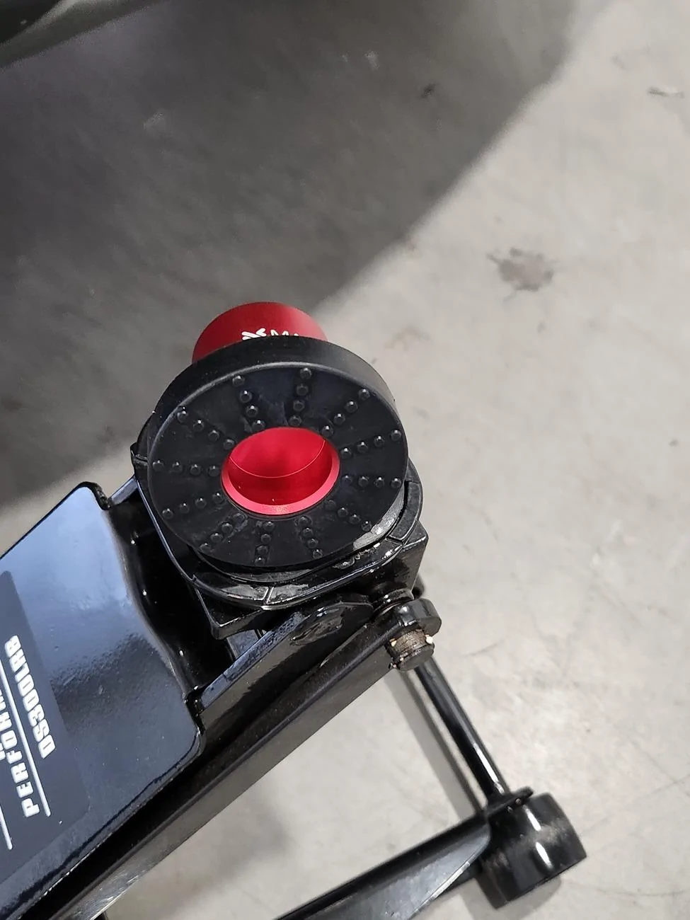Rivian R1T R1S Jack pucks won’t fit bottle jack? 20231007_082910