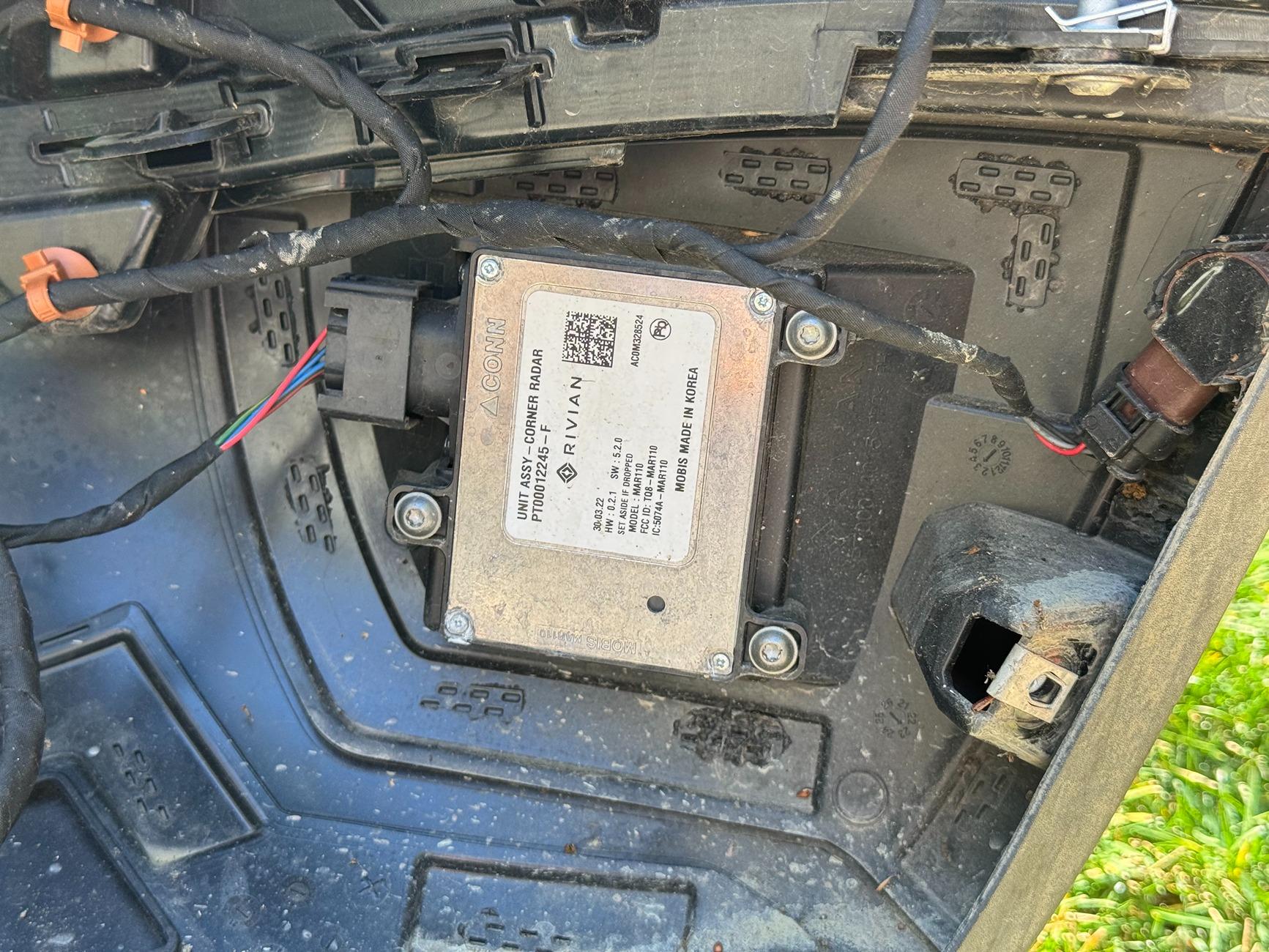 Rivian R1T R1S Rivian R1T Quad Gen1 2023 Horn Repair - Mobile Service IMG_0381