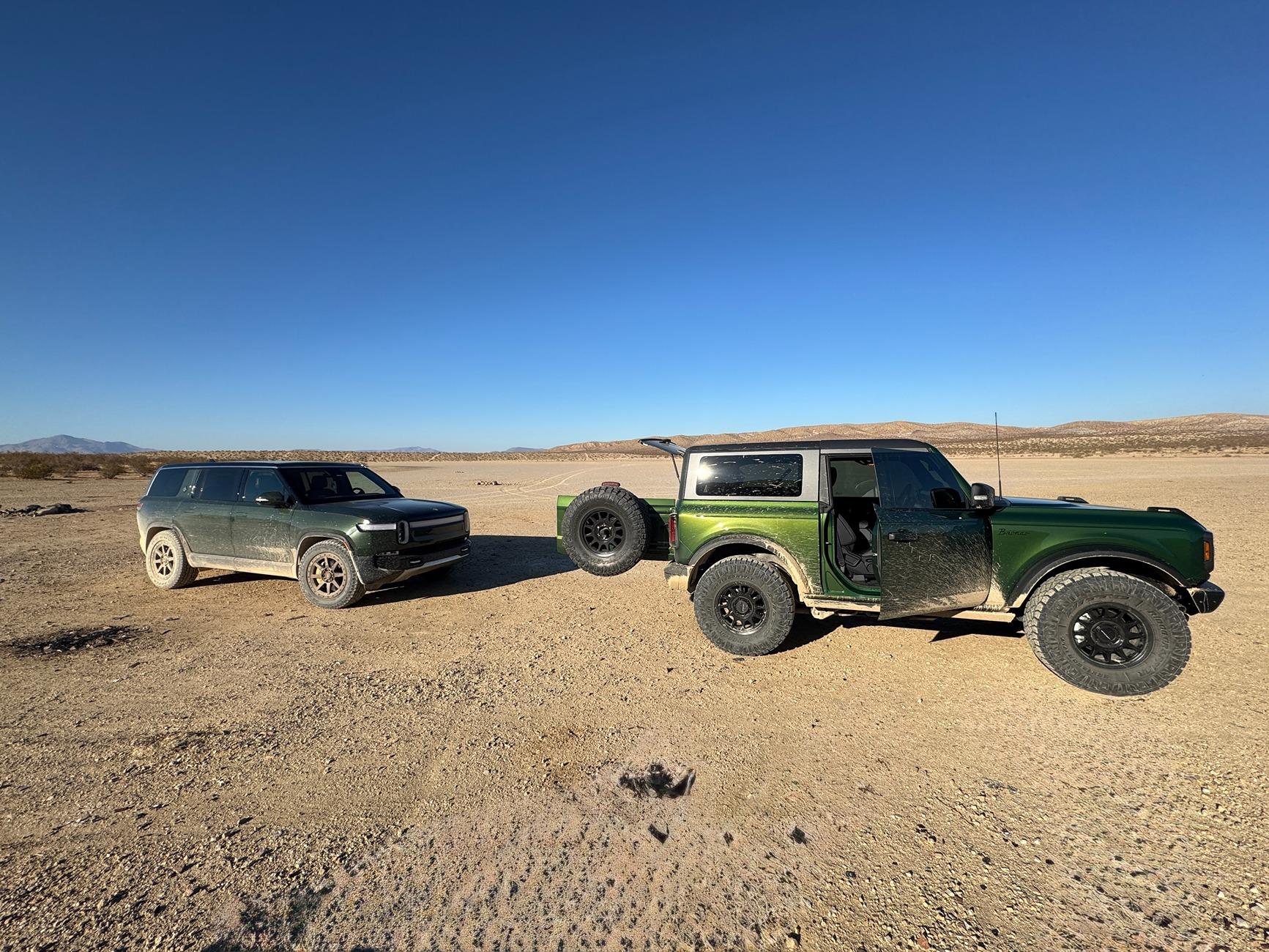 Rivian R1T R1S Off road drifting fun! IMG_2804.JPG