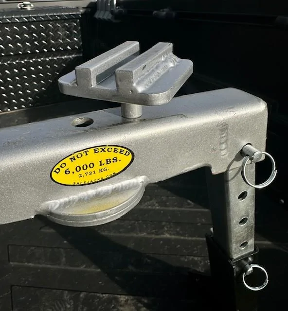 Rivian R1T R1S Lifting saddle for Jack Puck? 05