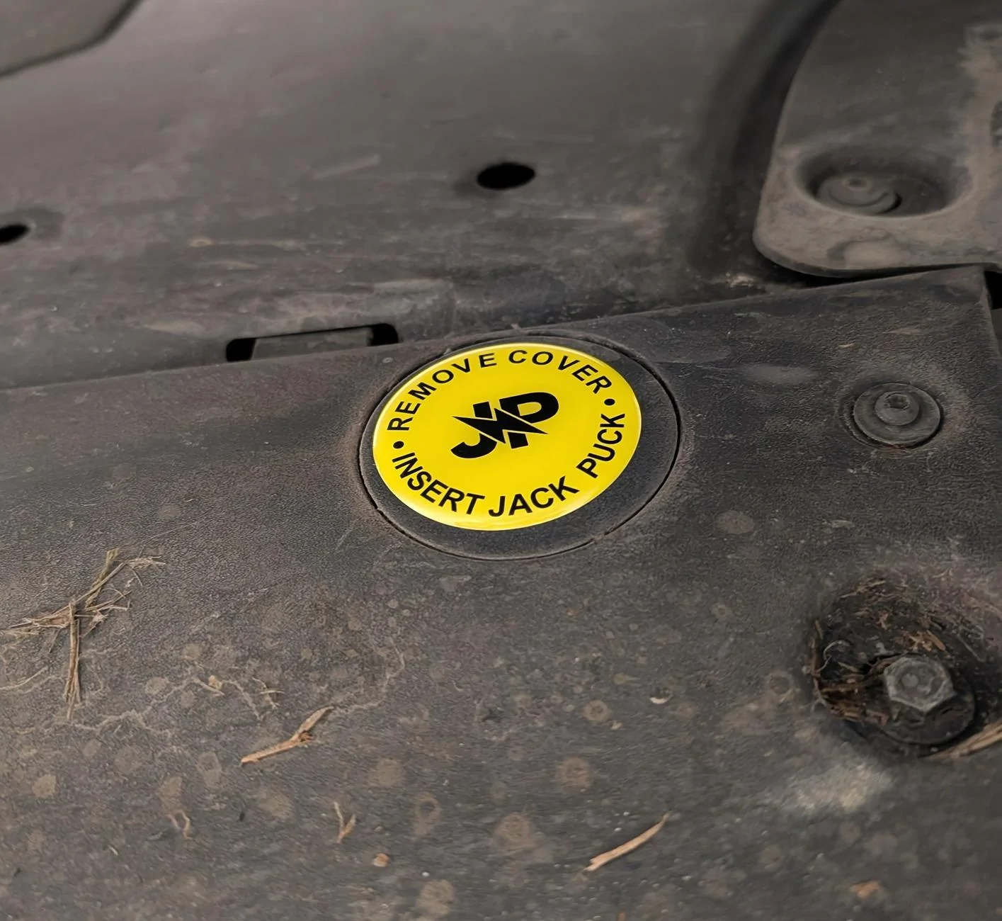 Rivian R1T R1S PRODUCT UPDATE! YELLOW Jack Point Identifier w/3M Adhesive $13.95 jackpuck