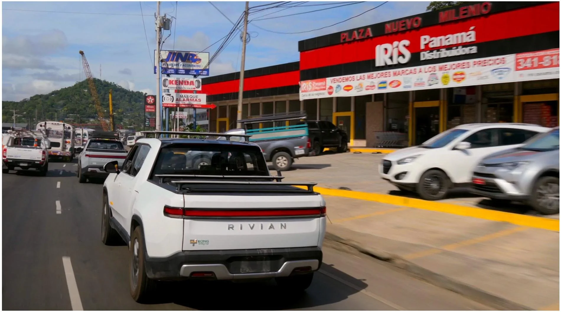 Rivian R1T R1S Reminiscence: Photos of Rivian R1T Prototypes in the Documentary, "Long Way Up" (2020) 33. Equador - 5