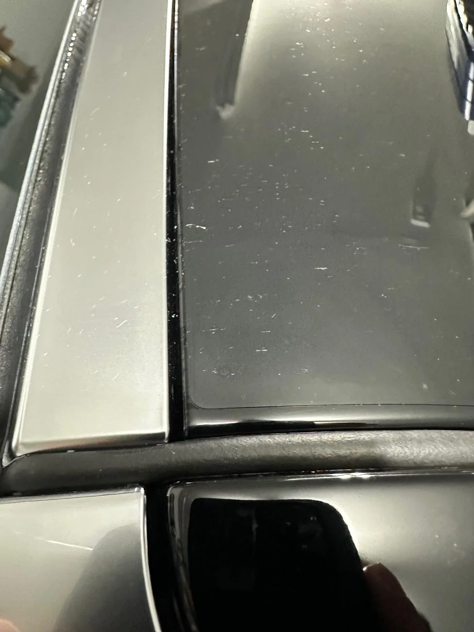 Rivian R1T R1S Wind noise: possible root cause? IMG_5578