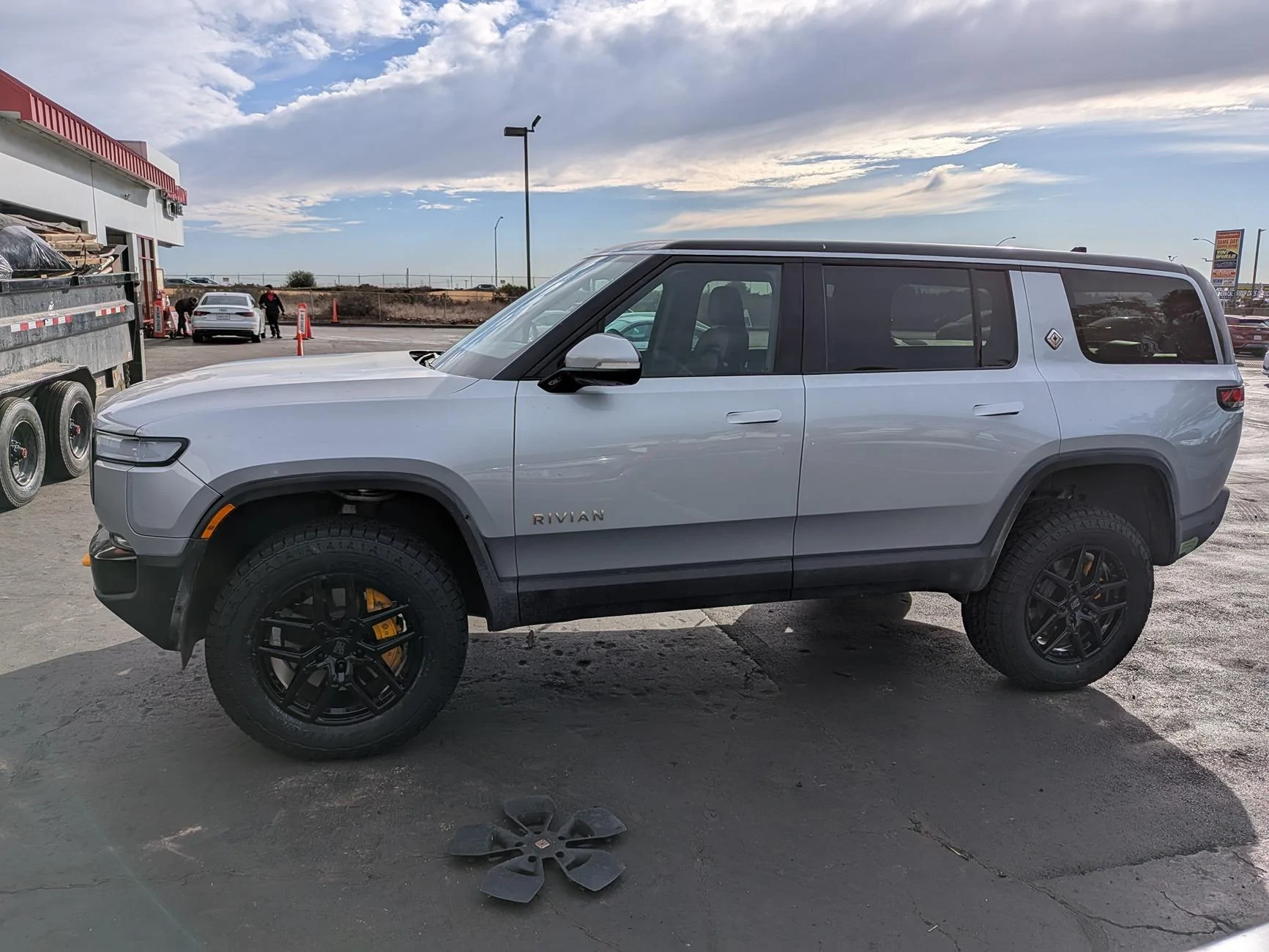 Rivian R1T R1S Balancing Tire Trade Offs 2025-01-16 14.35.42