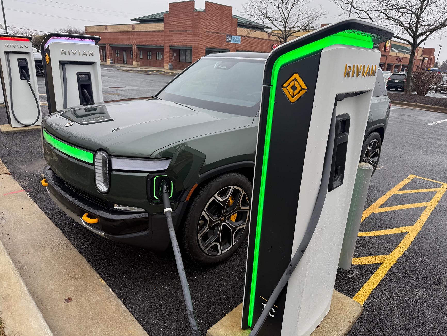 Rivian R1T R1S 2 Year Anniversary R1S quick summary IMG_2732