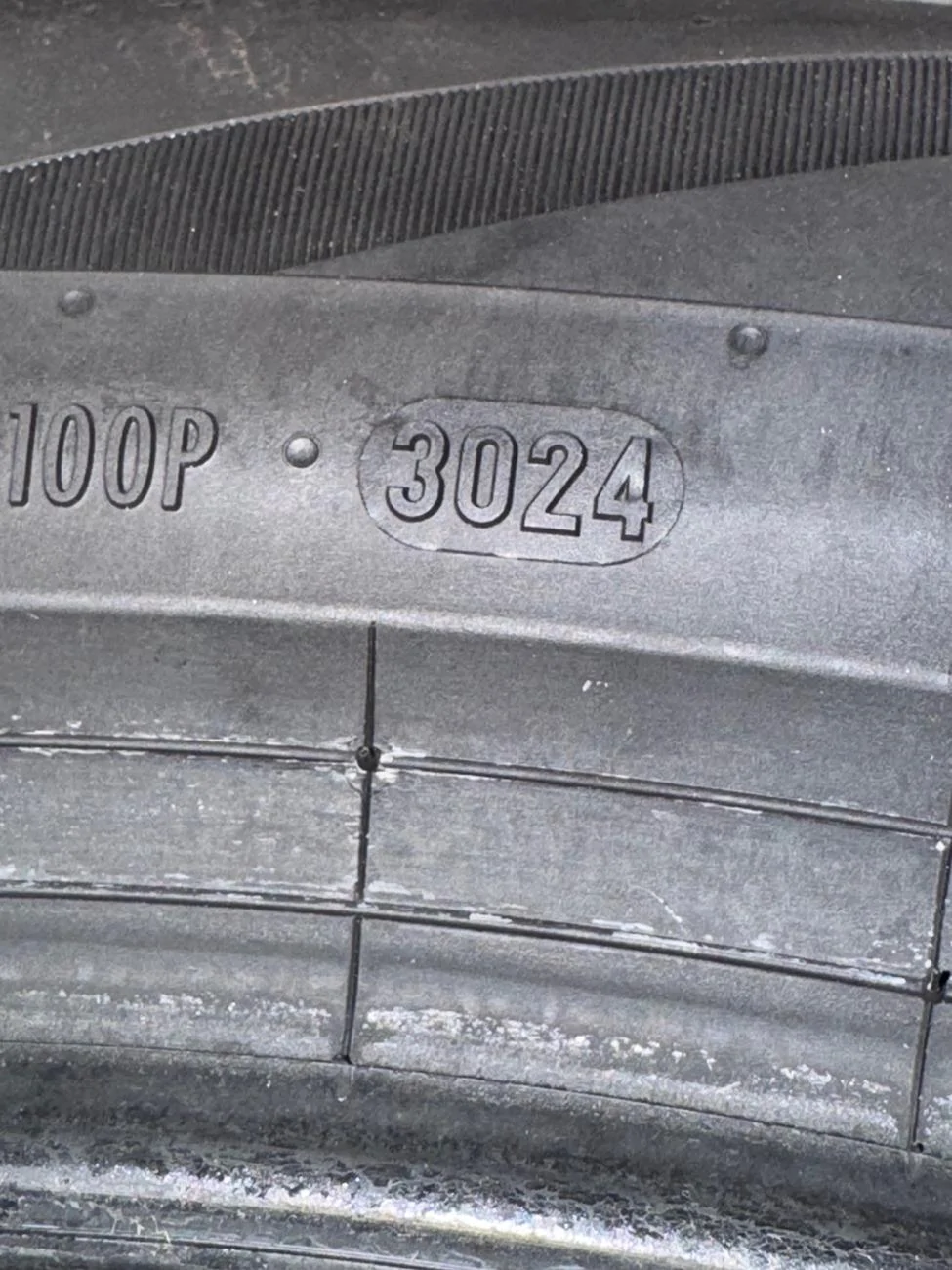 Rivian R1T R1S New HL 275/50r22 Pirelli Scorpion Zero x 3 IMG_0786