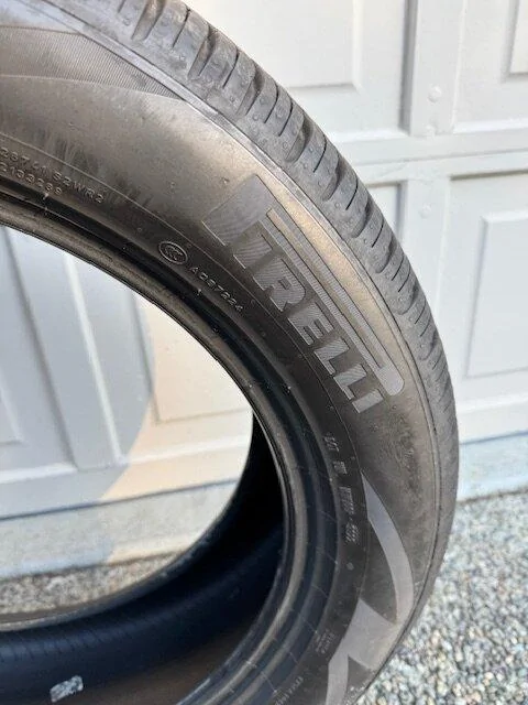 Rivian R1T R1S New HL 275/50r22 Pirelli Scorpion Zero x 3 IMG_0775
