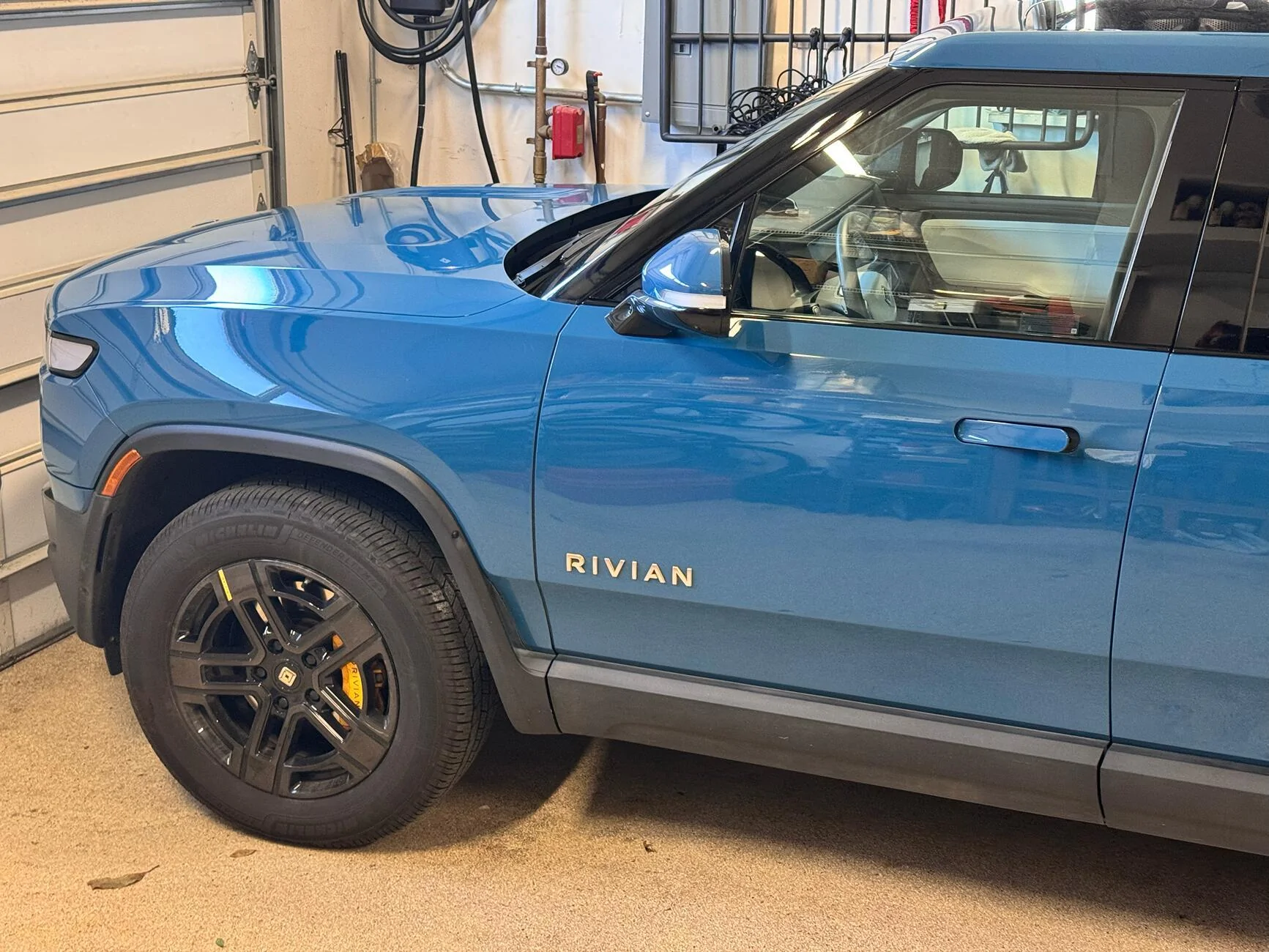 Rivian R1T R1S Most efficient 20" tire? tempImageIDs4qK
