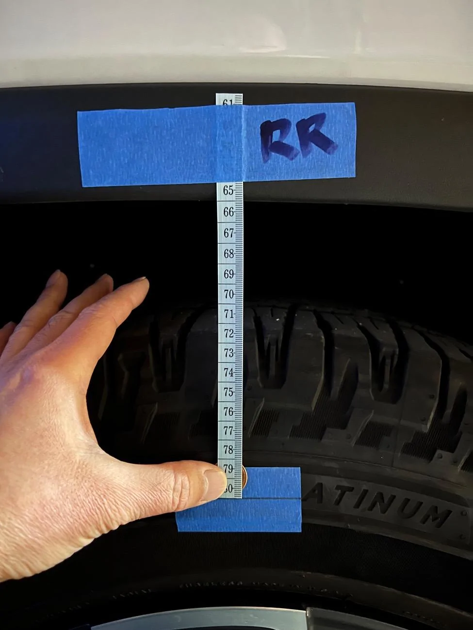 Rivian R1T R1S Sagging measurements IMG_0950