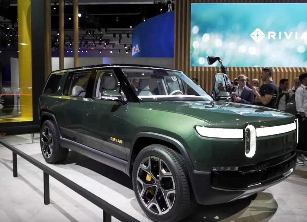 Rivian R1T R1S A History of Rivian (via its webpage) - Part 1 2018 LA Auto Show - R1S - 1