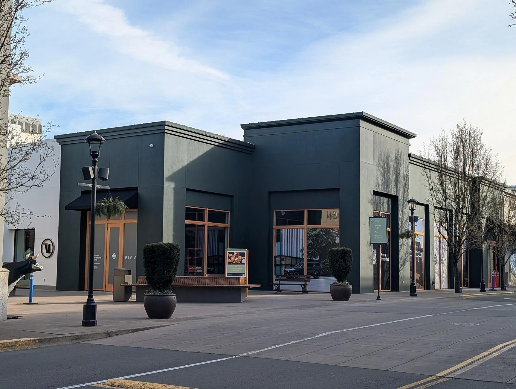 Rivian R1T R1S Portland Rivian Space - Location & Plans 1000009451