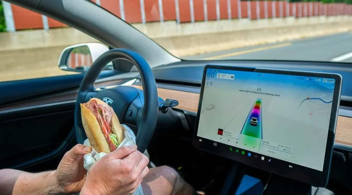 Rivian R1T R1S Tesla Drivers Are The Worst 1739459692982-t6