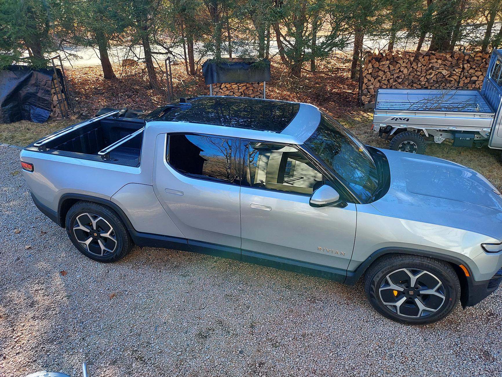 Rivian R1T R1S WTB: R1T $60k+/-, Northeast area 20230208_124648