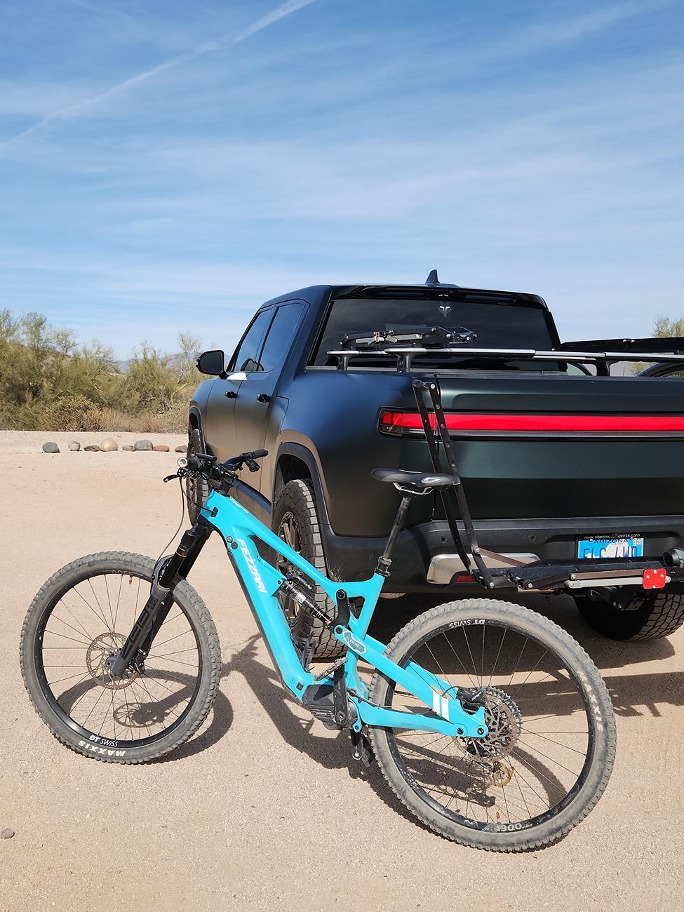 Rivian R1T R1S Who's got the most miles? 20250219_142241