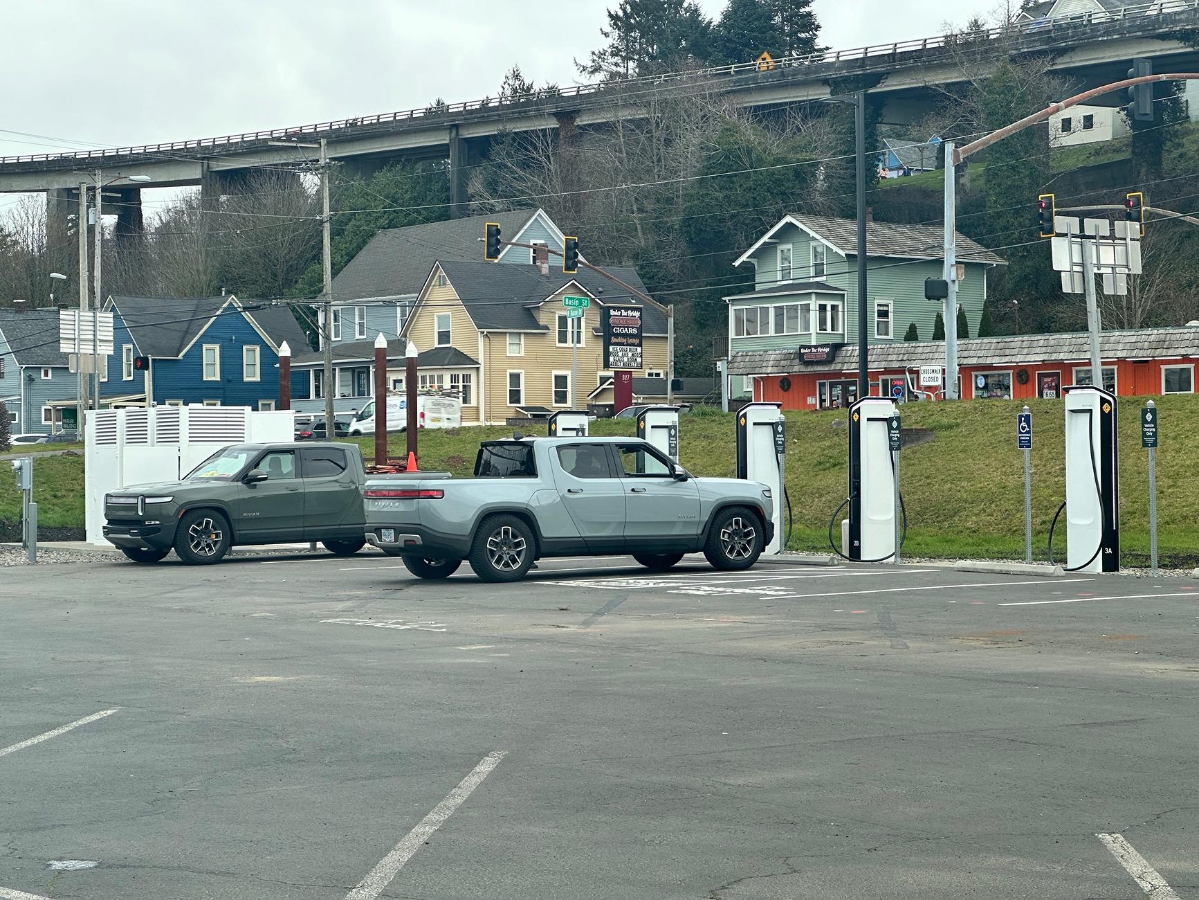 Rivian R1T R1S RAN Opening in Astoria, Oregon IMG_6189