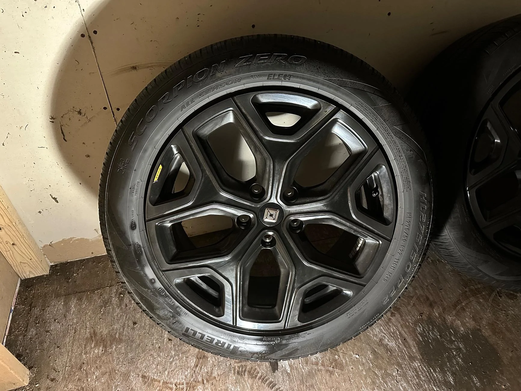 Washington - FS: 4x 22” Sport Dark Wheels and Tire Set - $2600 (can ...
