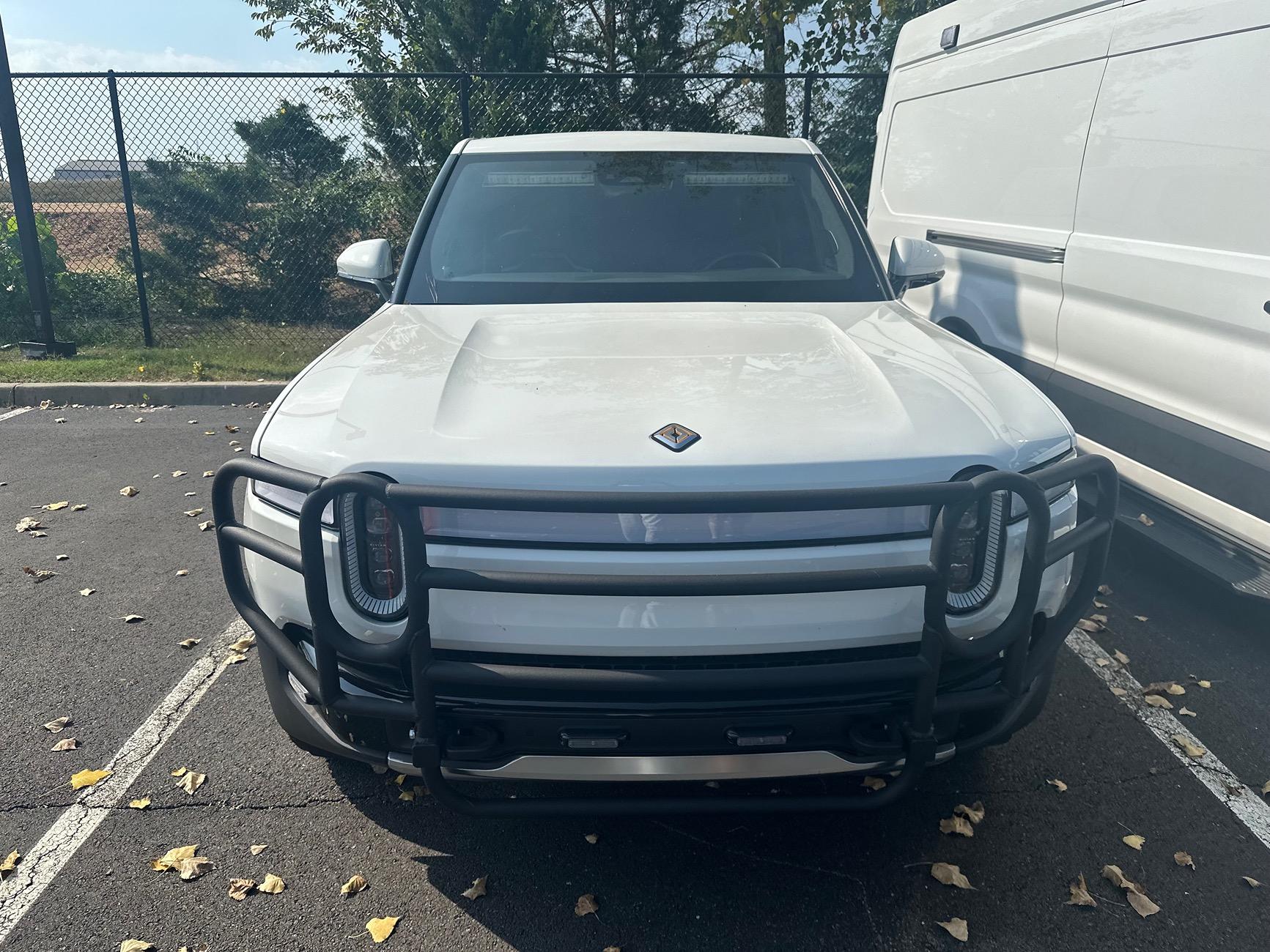 Rivian R1T R1S Leer Topper/Truck Cap coming soon ? 74041036877__050C80E0-1264-4263-8EF6-50F4B973B970