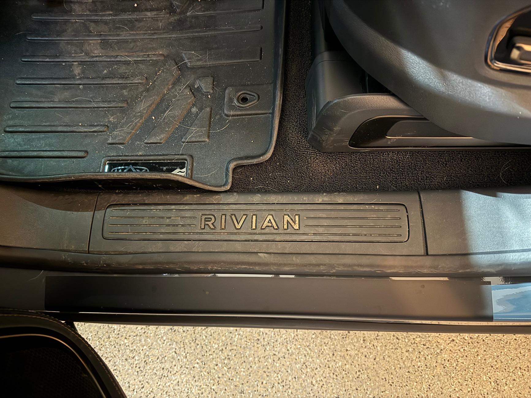 Rivian R1T R1S R1S Door Sill PPF Protection? IMG_0378