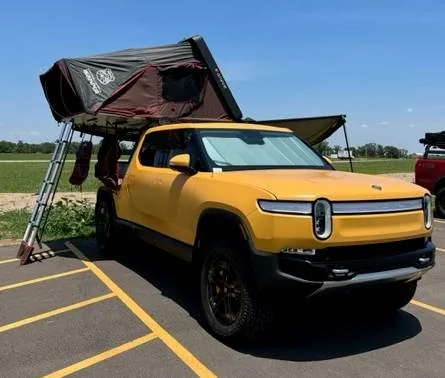 Rivian R1T R1S Kammok x Rivian Crosswing Awning Launched on Kammok 10408