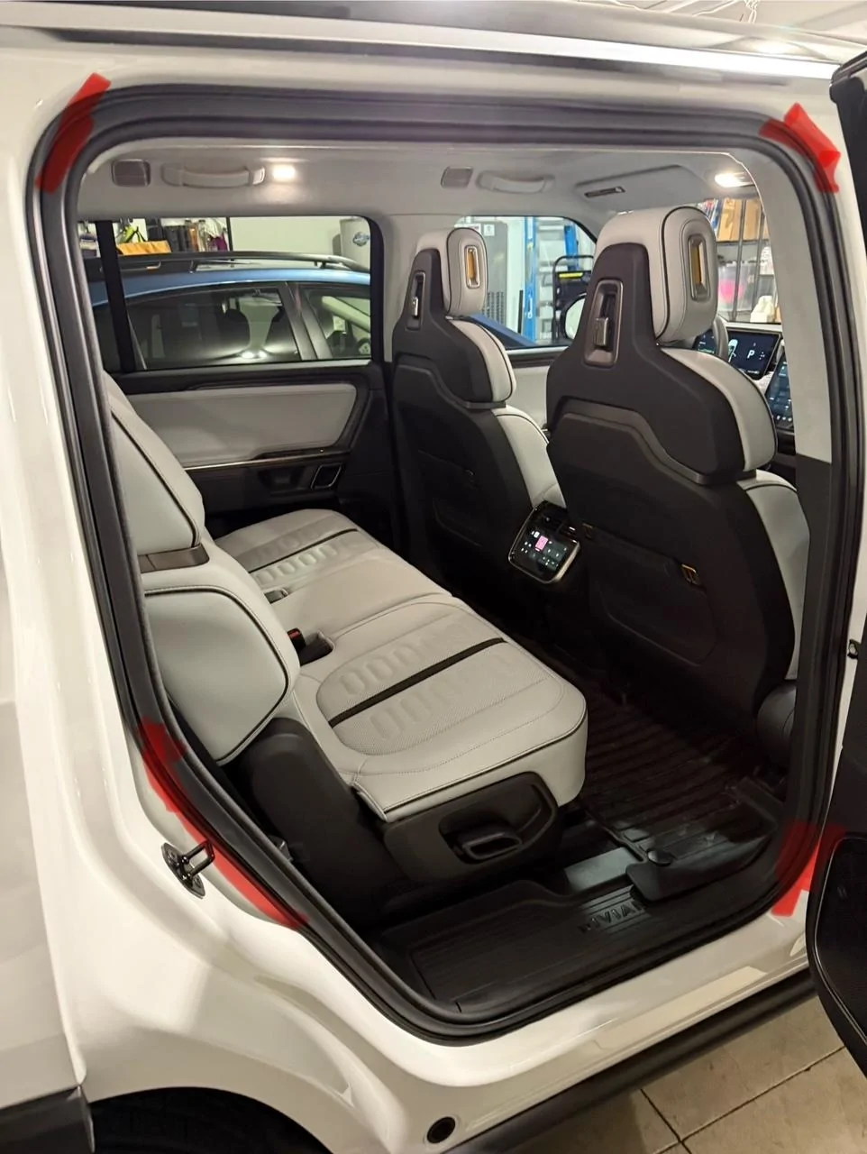 Rivian R1T R1S Guide: R1S / R1T Wind Noise FIX! IMG_0647
