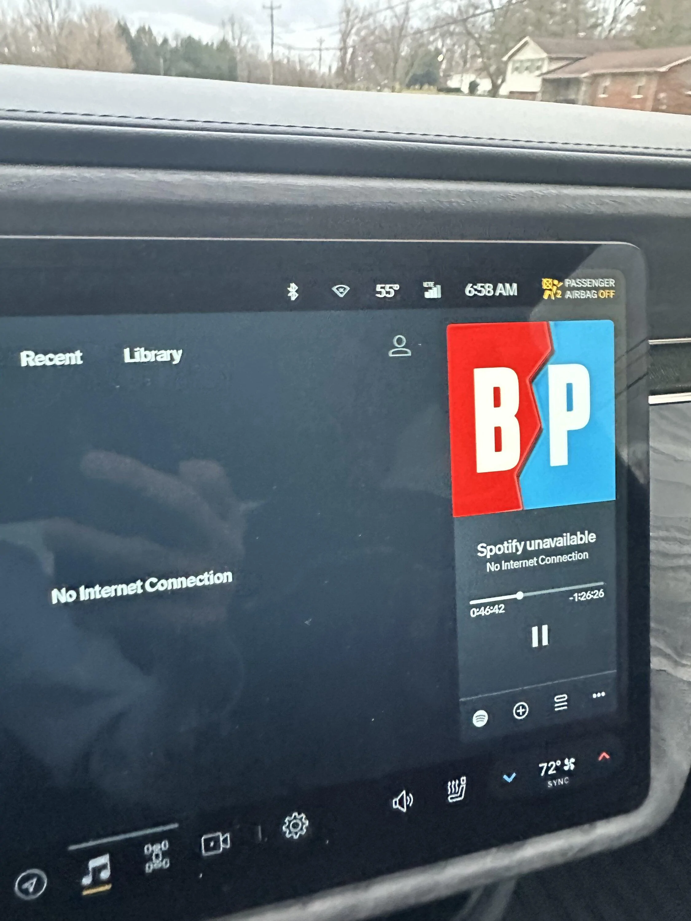 Rivian R1T R1S Streaming Services  Connectivity Issues IMG_2752