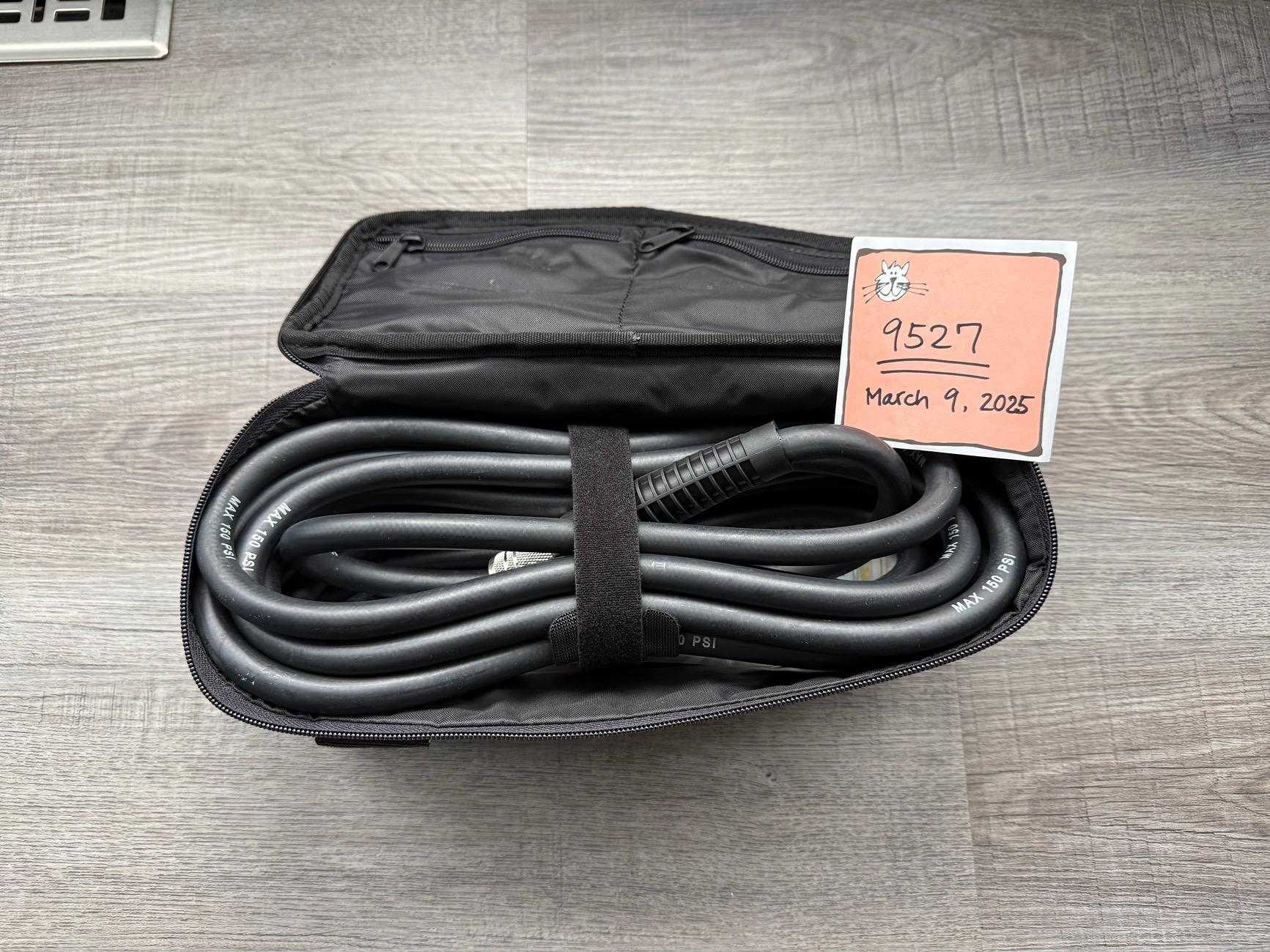 Rivian R1T R1S Air Compressor Kit Never used IMG_0378