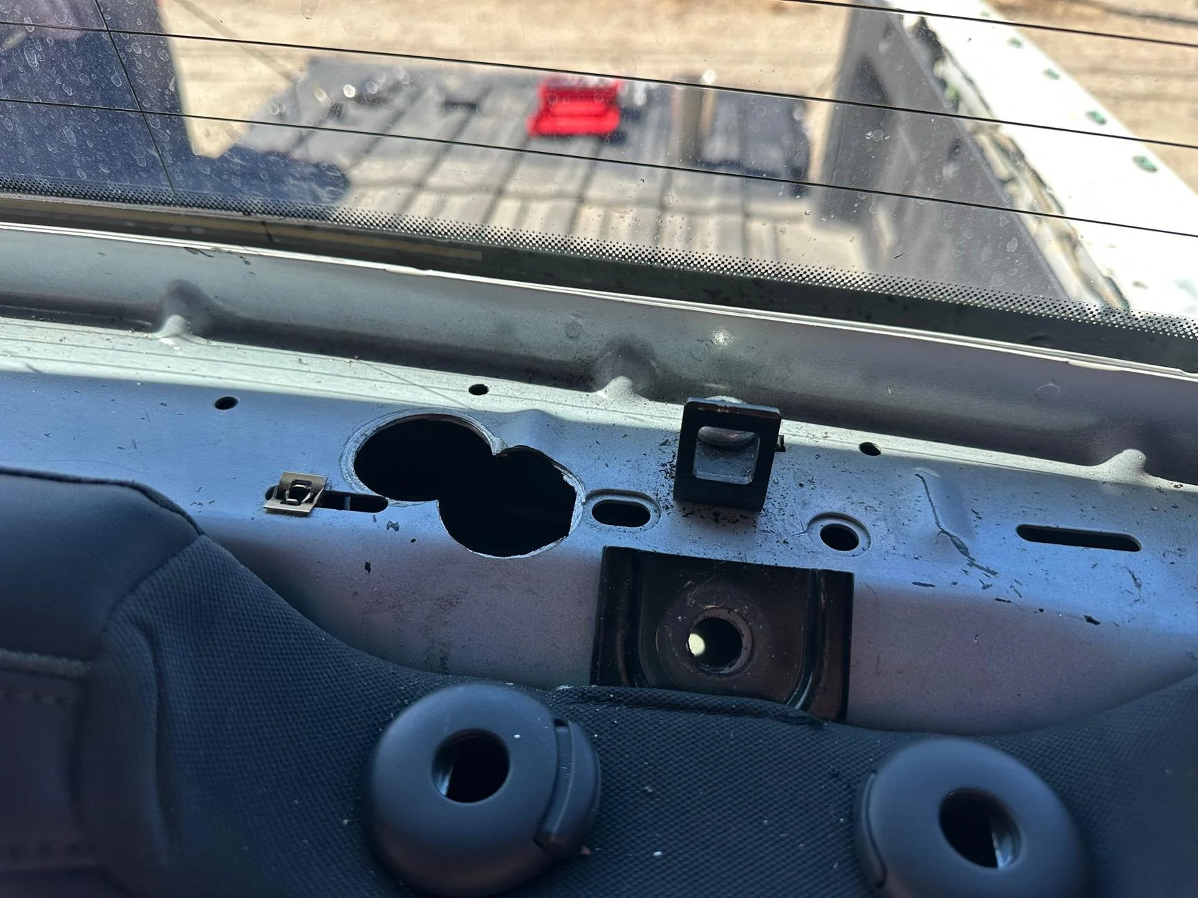 Rivian R1T R1S Removing rear seats in R1T ? IMG_5894