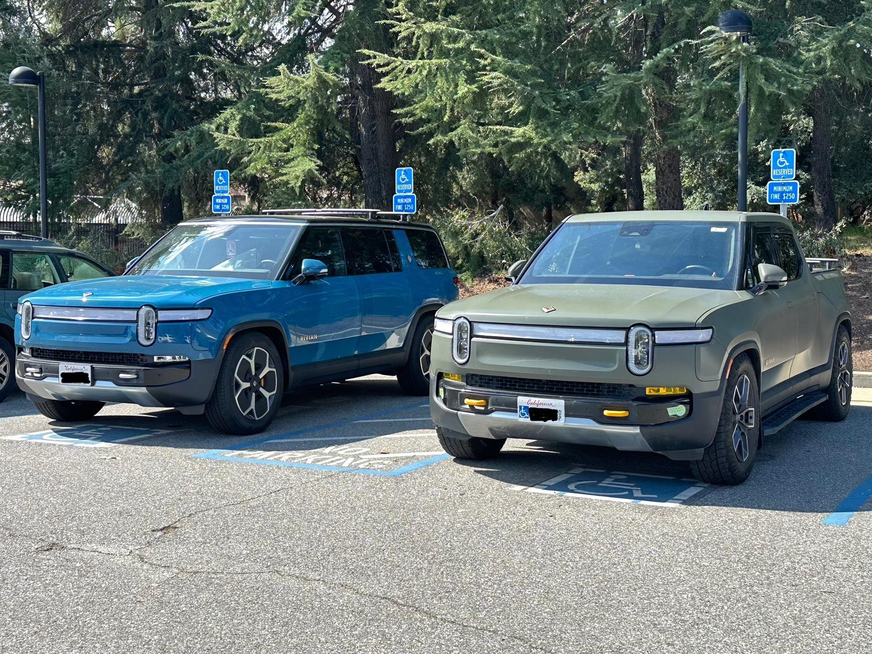 Rivian R1T R1S BestEvMod Monthly Giveaway! IMG_6162
