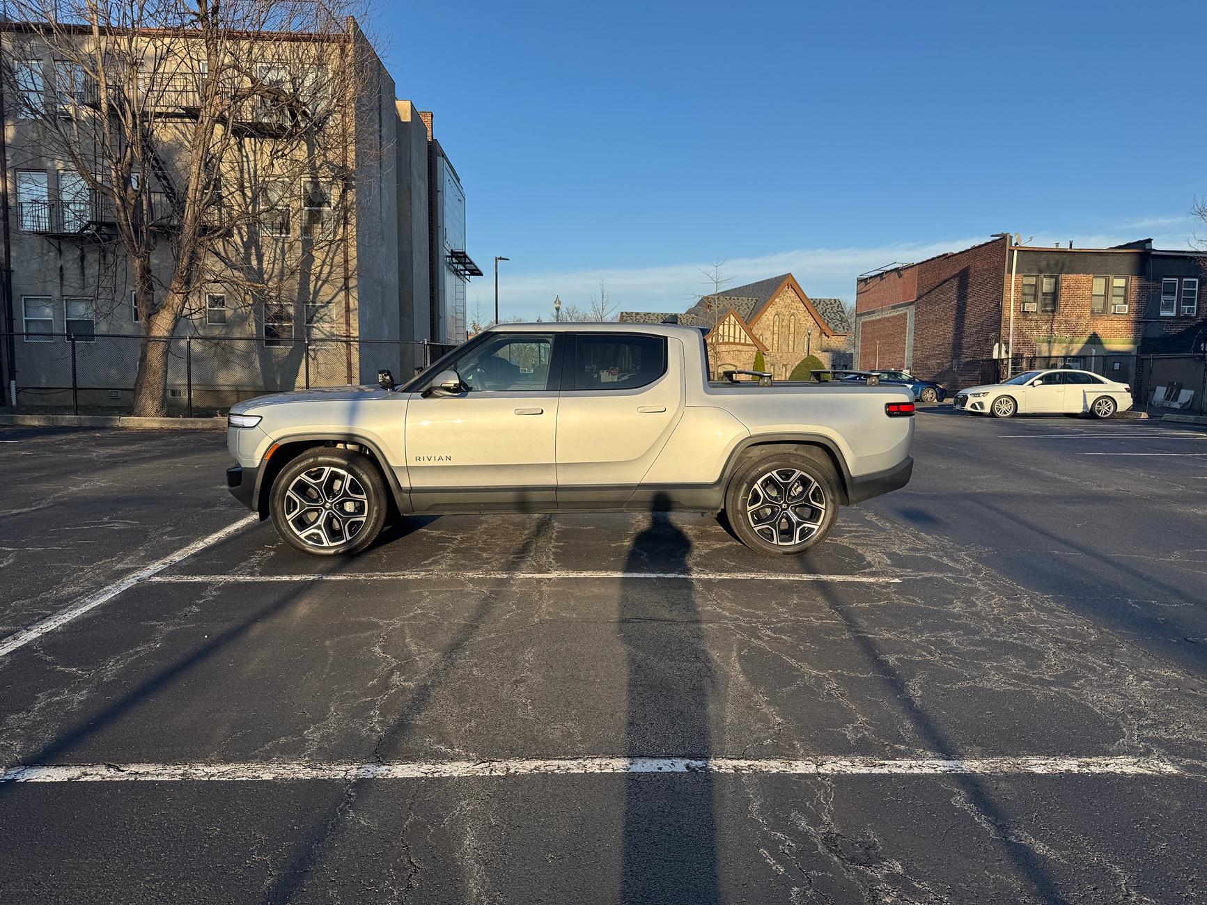 Rivian R1T R1S BestEvMod Monthly Giveaway! IMG_5146