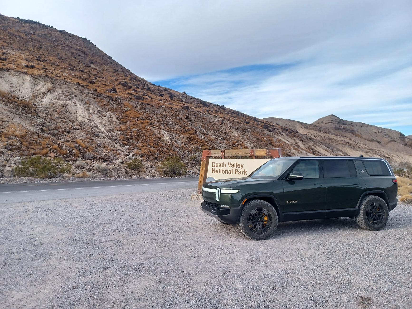 Rivian R1T R1S BestEvMod Monthly Giveaway! 20250203_081205