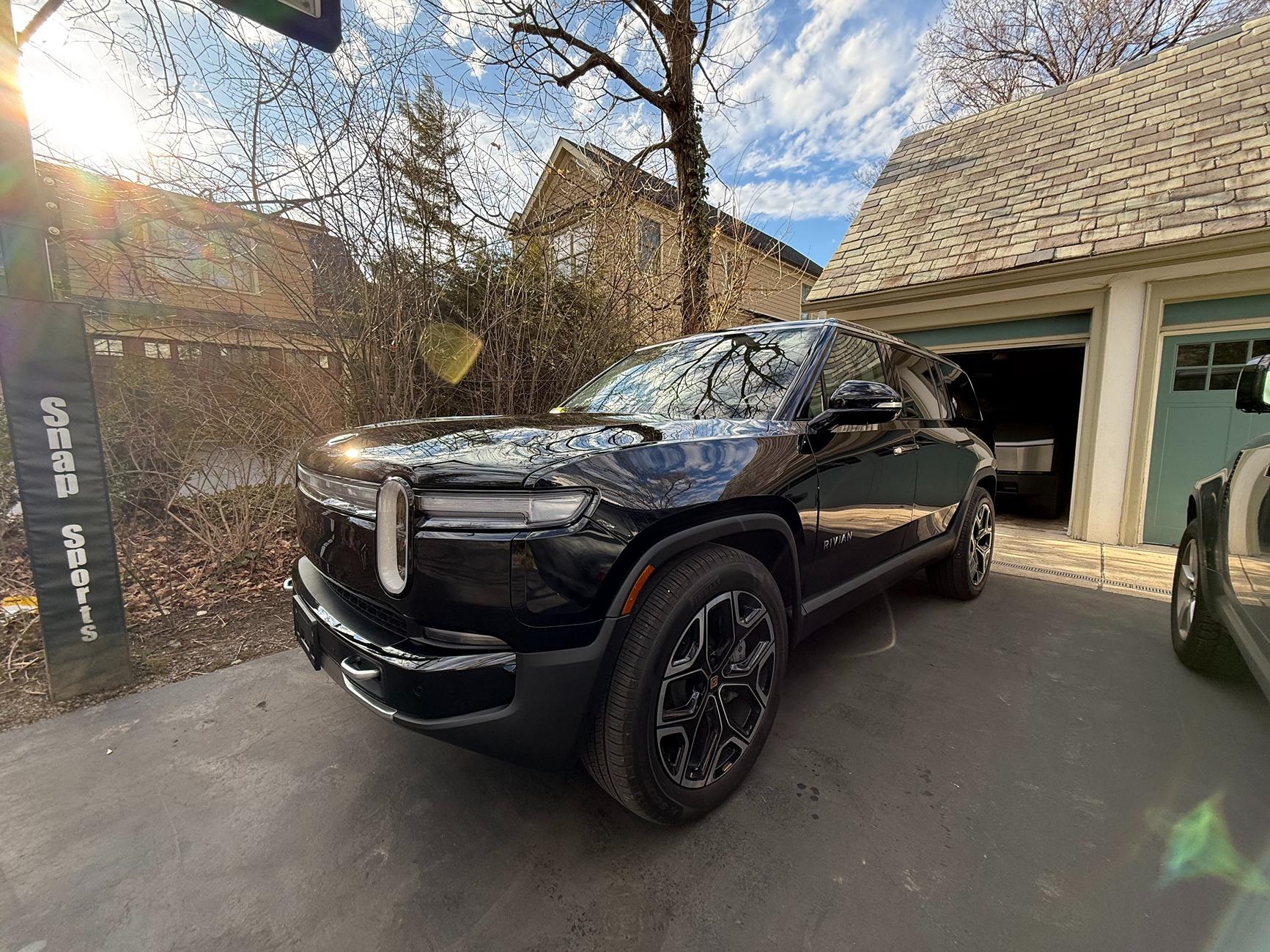 Rivian R1T R1S BestEvMod Monthly Giveaway! IMG_5457