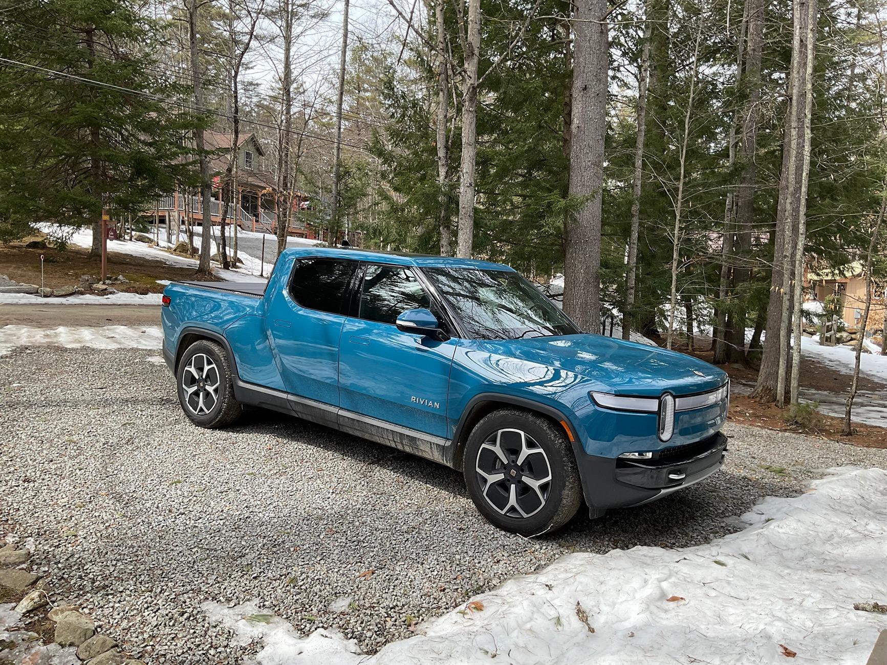 Rivian R1T R1S BestEvMod Monthly Giveaway! IMG_0181