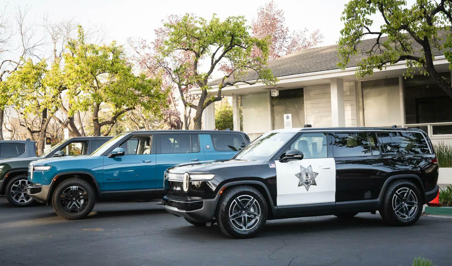 Rivian R1T R1S First Rivian Police Cruiser (Palo Alto) ? GmccuFxXQAA8Nrs