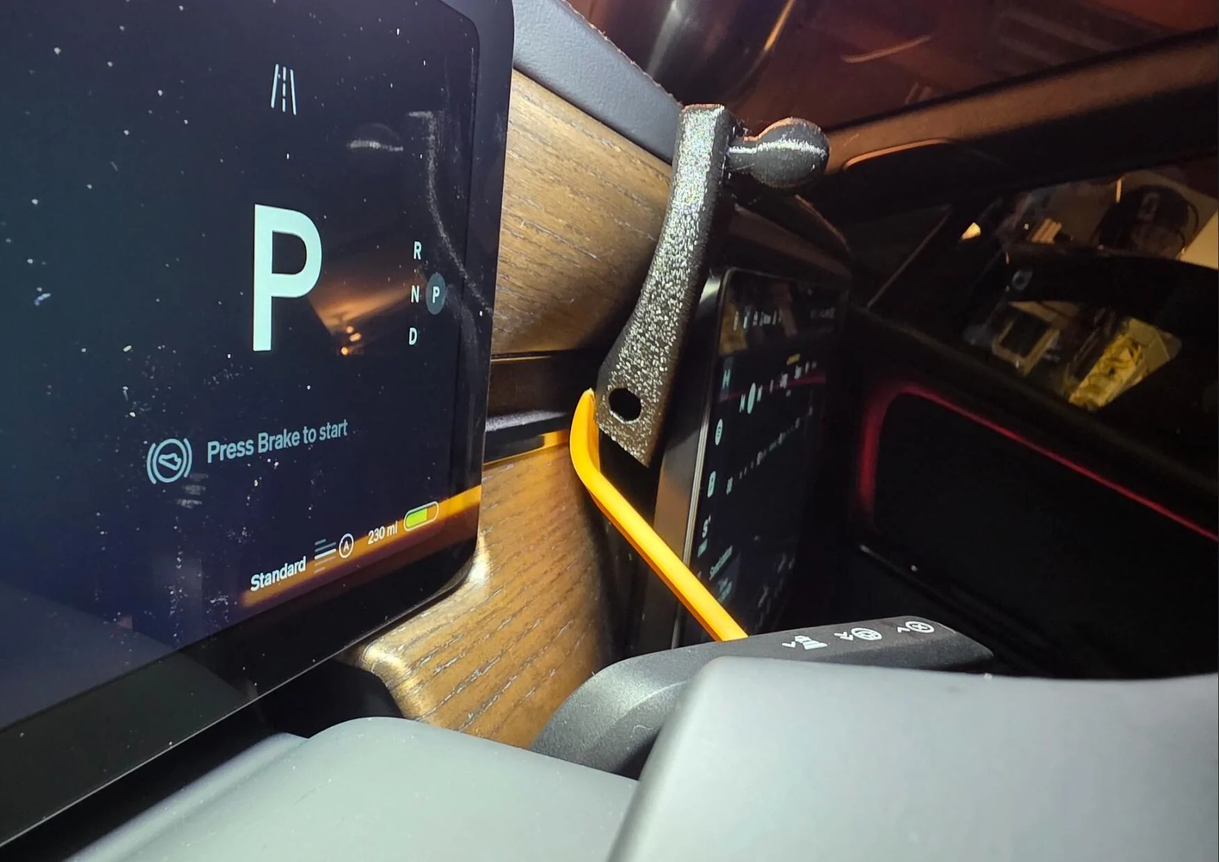Rivian R1T R1S NEW Rivian Phone Holder w/ Riser Arm V2 (Patent Pending) Available w/ Semiconductor Cooling MagSafe/Qi2 Wireless Charger from EveryAmp 1742520452335-n3