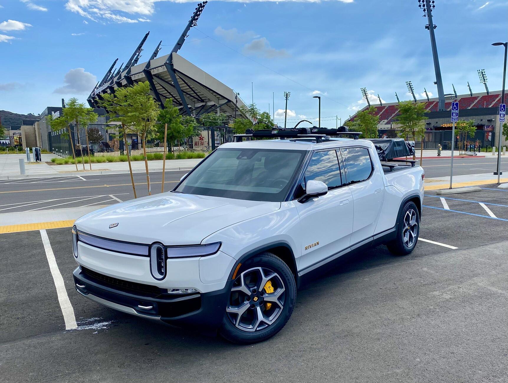 Rivian R1T R1S BestEvMod Monthly Giveaway! 1742591382579-b5