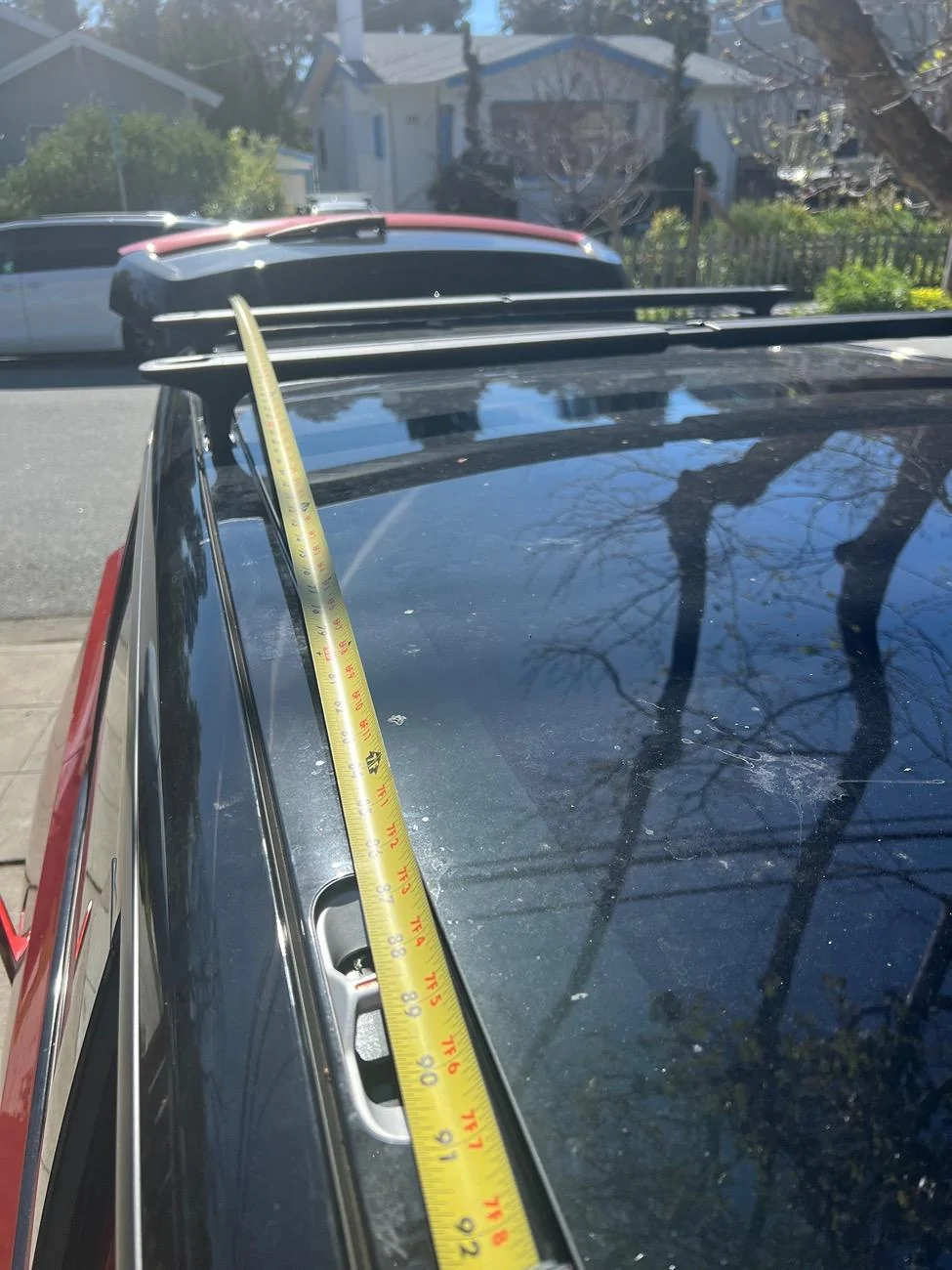Rivian R1T R1S Thule Motion 3 Roof Box XXL on R1S - More space, fits well, runs quiet IMG_7615