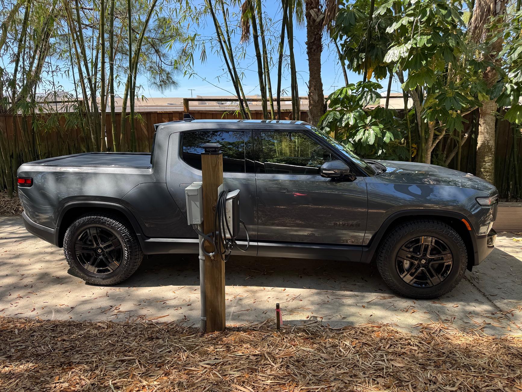 Rivian R1T R1S Another ‘Murdered’ (Totaled) Rivian - a sad story with a good ending IMG_0971