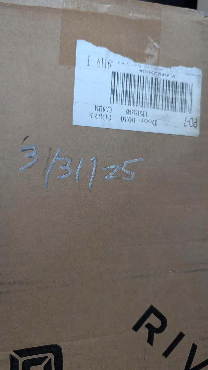 Rivian R1T R1S BRAND NEW CROSS BARS - UNOPENED BOX - $500 OBO 1743380204538-2m