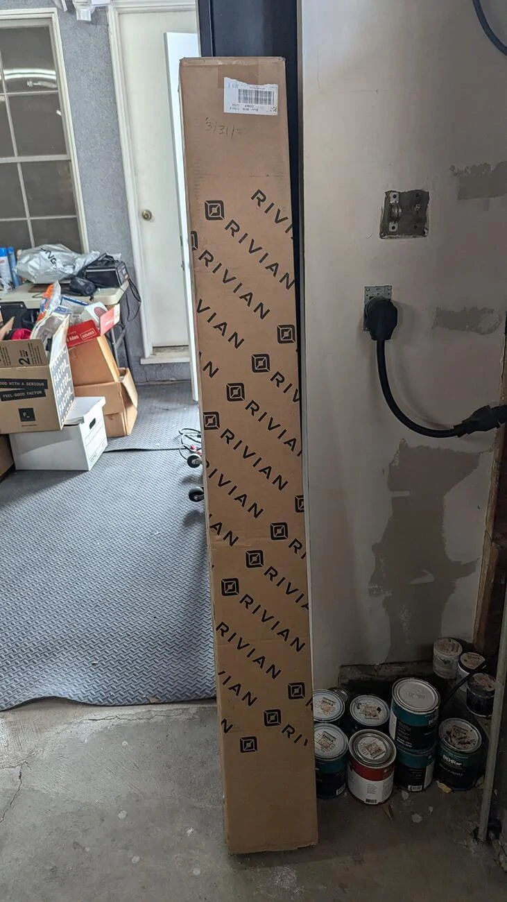 Rivian R1T R1S BRAND NEW CROSS BARS - UNOPENED BOX - $500 OBO 1743380228756-ac