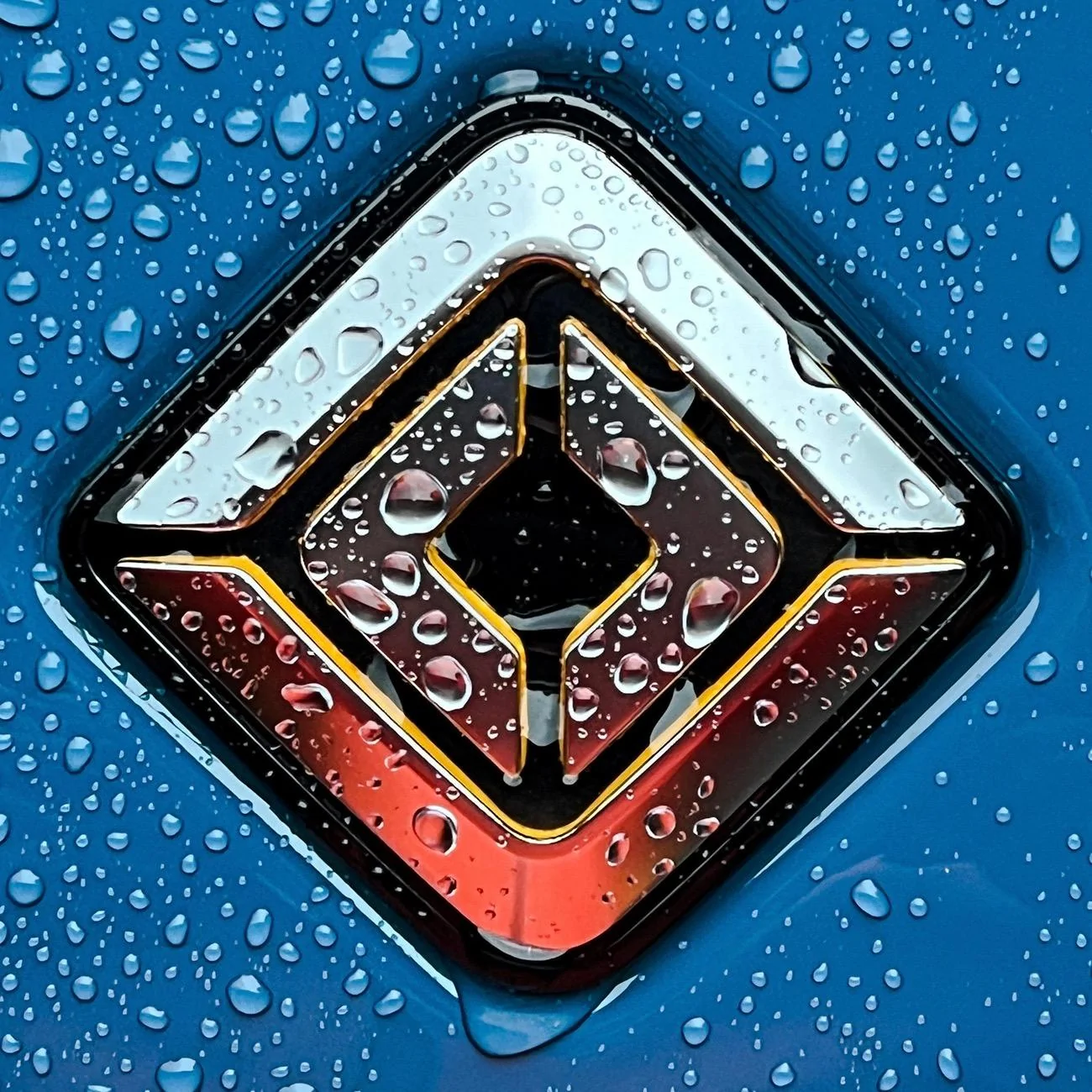 Rivian R1T R1S 📸☔ Post Your April Rivian Photos Here! (RWCev ROTM Giveaway Contest) AB85C634-D111-45B8-9678-FC873905ED40