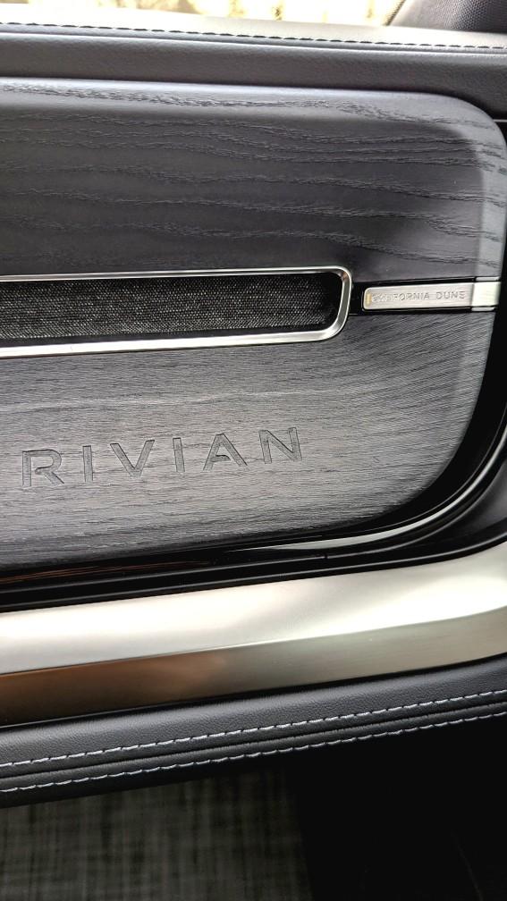 Rivian R1T R1S March Build R1S California Dune Edition - My Review (former Model S owner) 1000013748