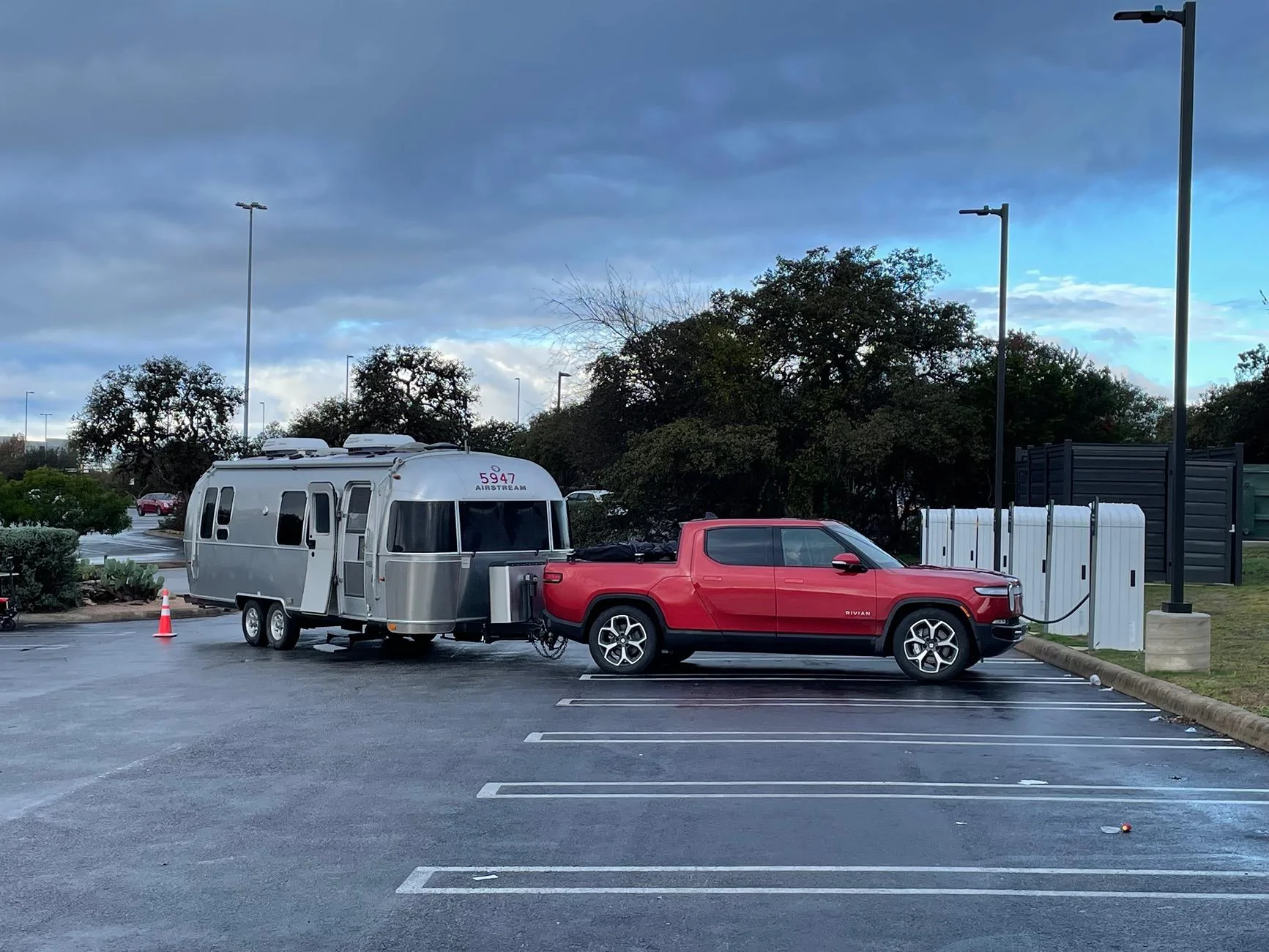 Rivian R1T R1S Current Travel Trailers / RVs you're towing - Reviews and Recommendations! IMG_2513