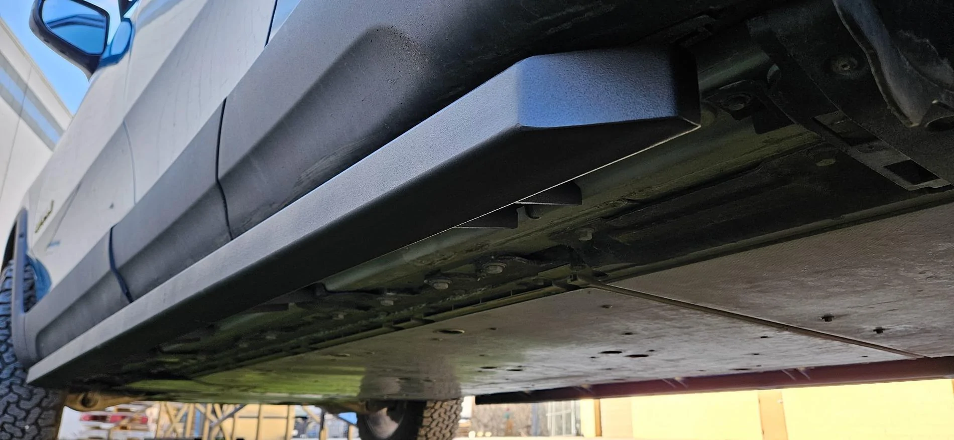 Rivian R1T R1S GOAT Fabrication Rail Sliders now available! 4474895268365465152.jpg